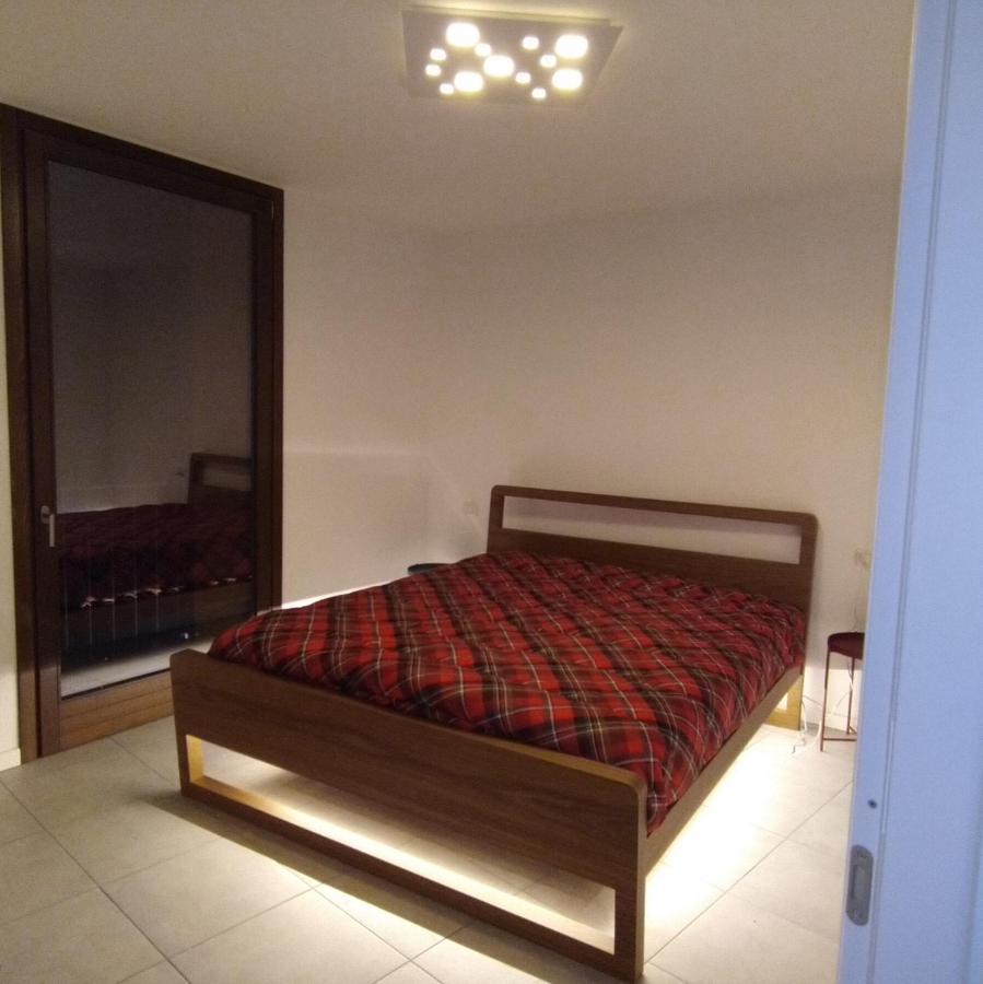 Adamello Peak Apartments Temù Eksteriør billede